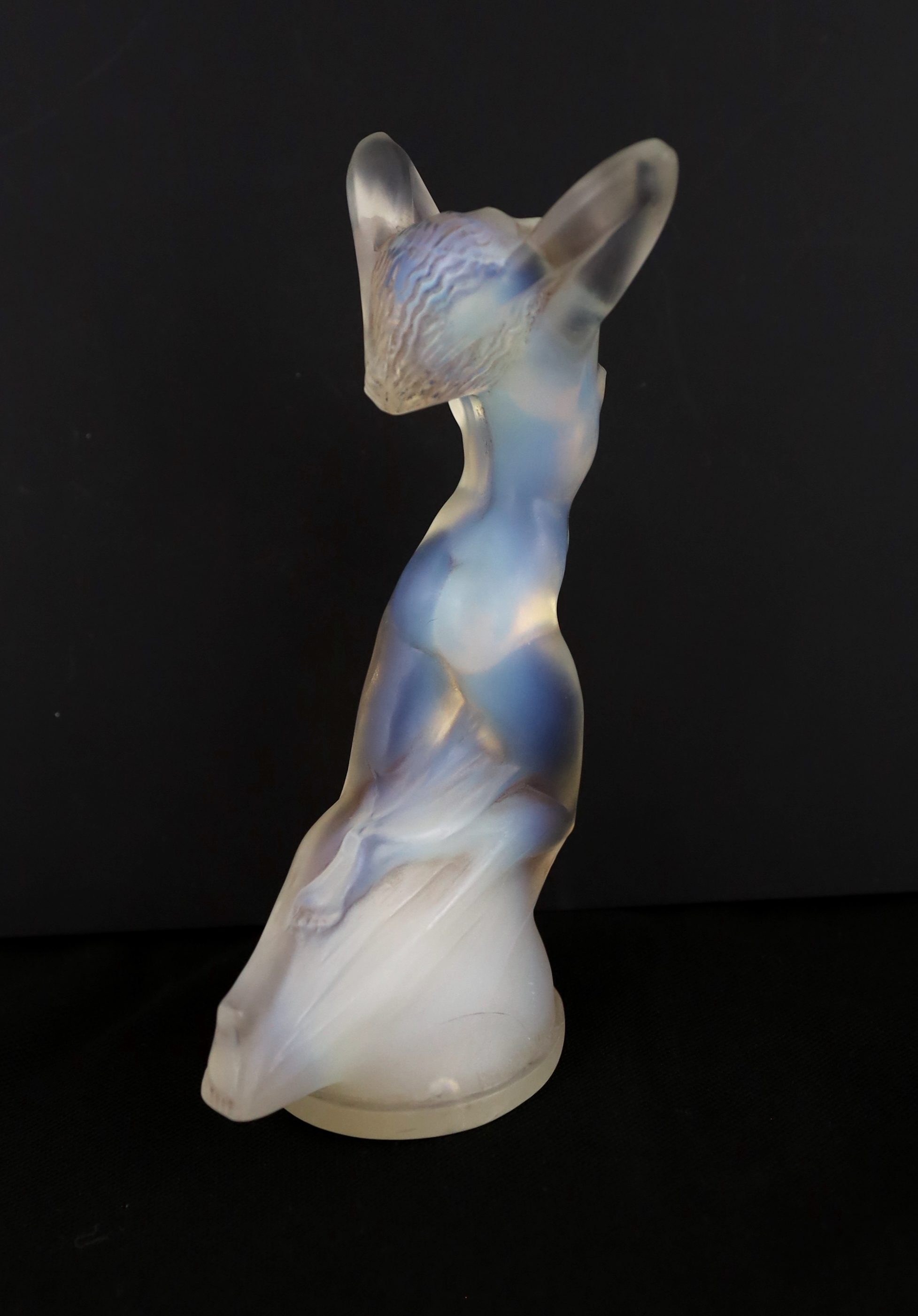 A Rene Lalique opalescent glass Vitesse car mascot, model 1160, c.1929